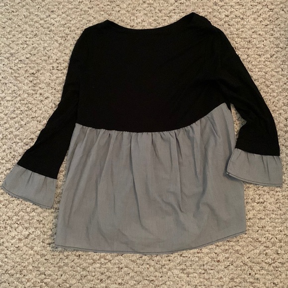 Black and Striped Blouse - Picture 1 of 2